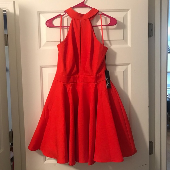 Lulus Dresses & Skirts - *TRADE FOR @KELSEYMC1989* BNWT Lulu’s red dress
